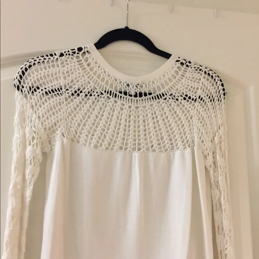 Cache lace top